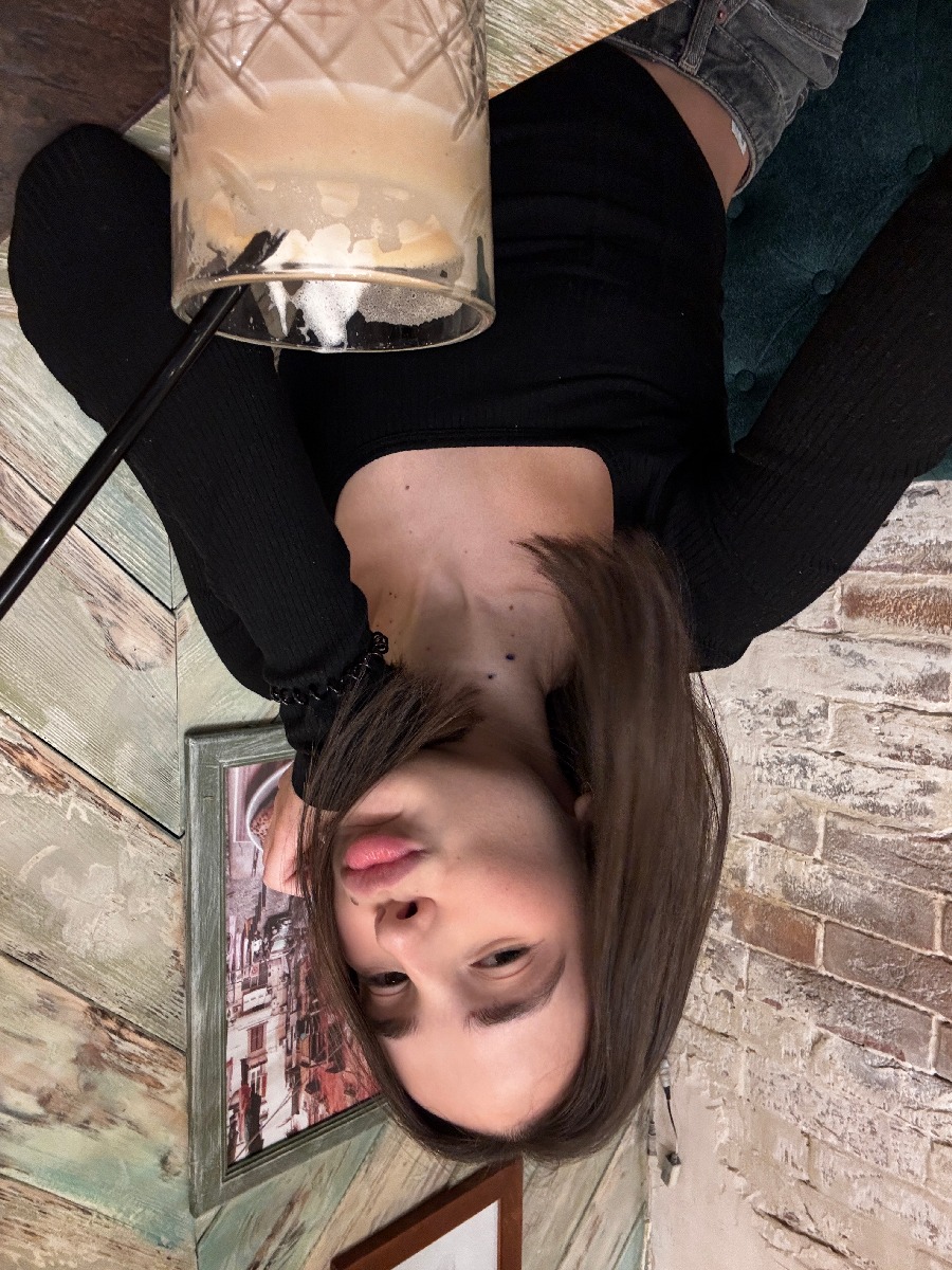 Fresh photos, fresh mood — Tina online in Jaipur